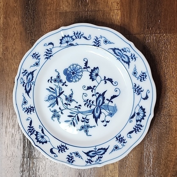 Blue Danube Small Plate - Picture 1 of 1